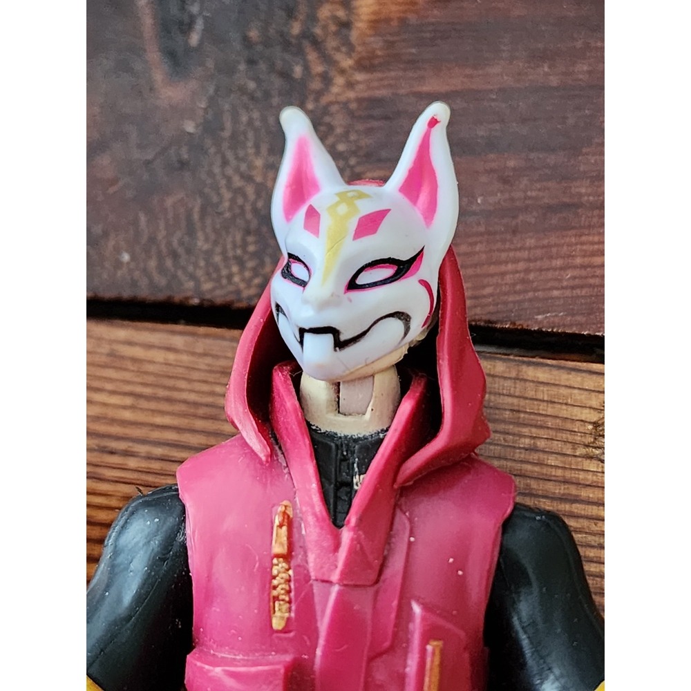 Fortnite Drift Action Figure Make Your Bundle - Picture 3 of 4